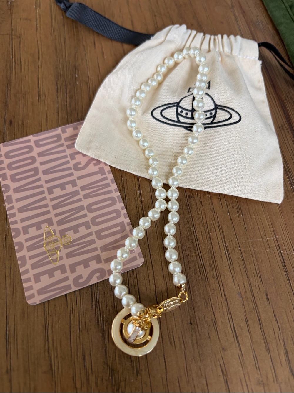 Vivienne Westwood SIMONETTA 3D Orb ENAMEL Pearl Choker Necklace